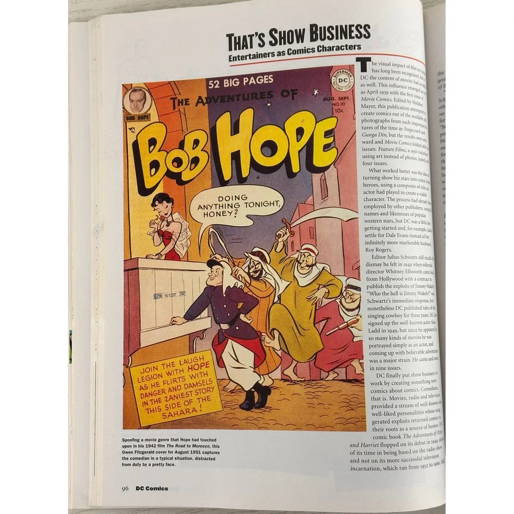 DC Comics Celebration of the World's Favorite Heroes HC Book‎ Les Daniels